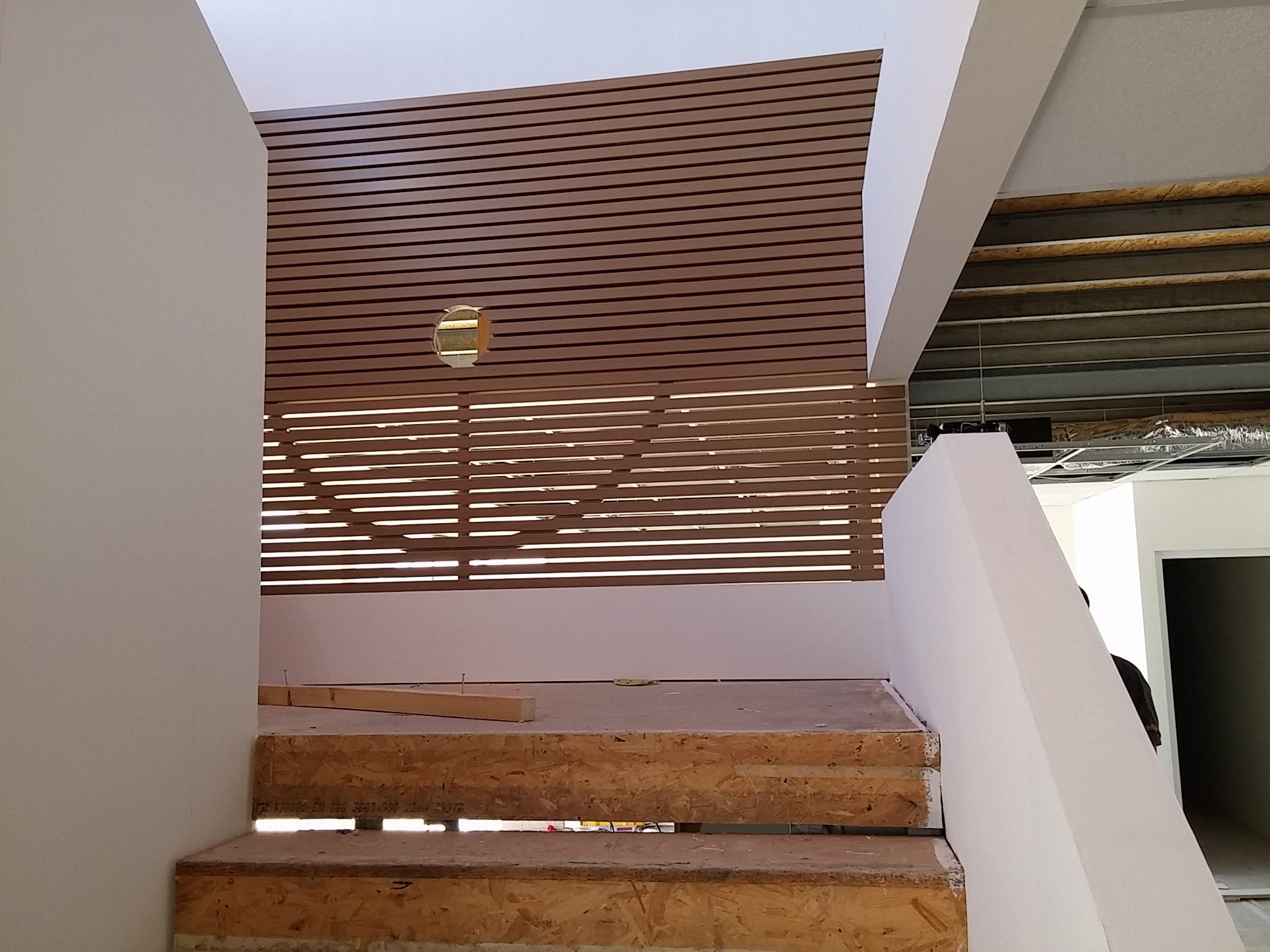 הקומה השנייה בתהליך בנייה