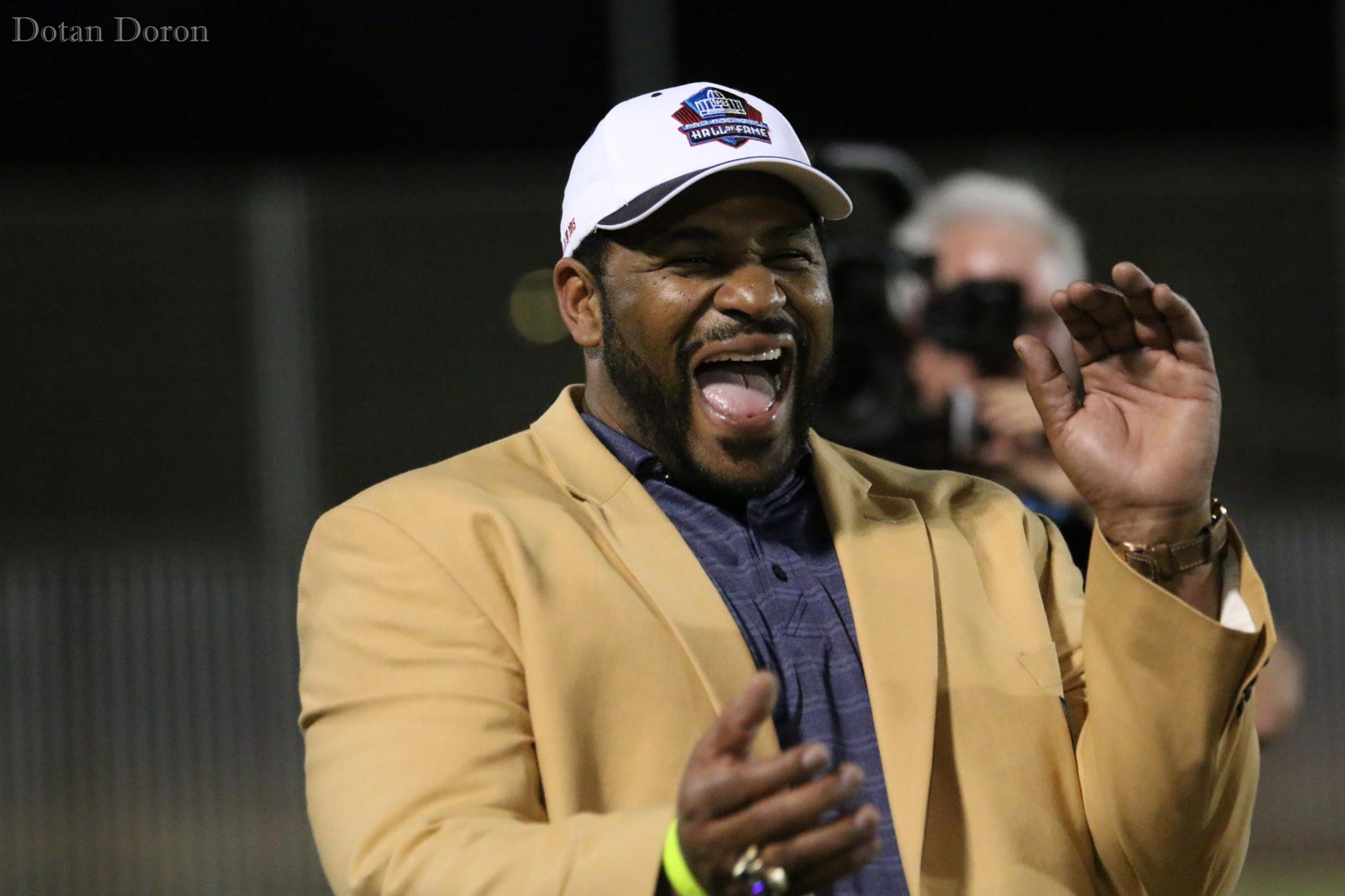 19221483_1106599746111621_8014493171437918929_o