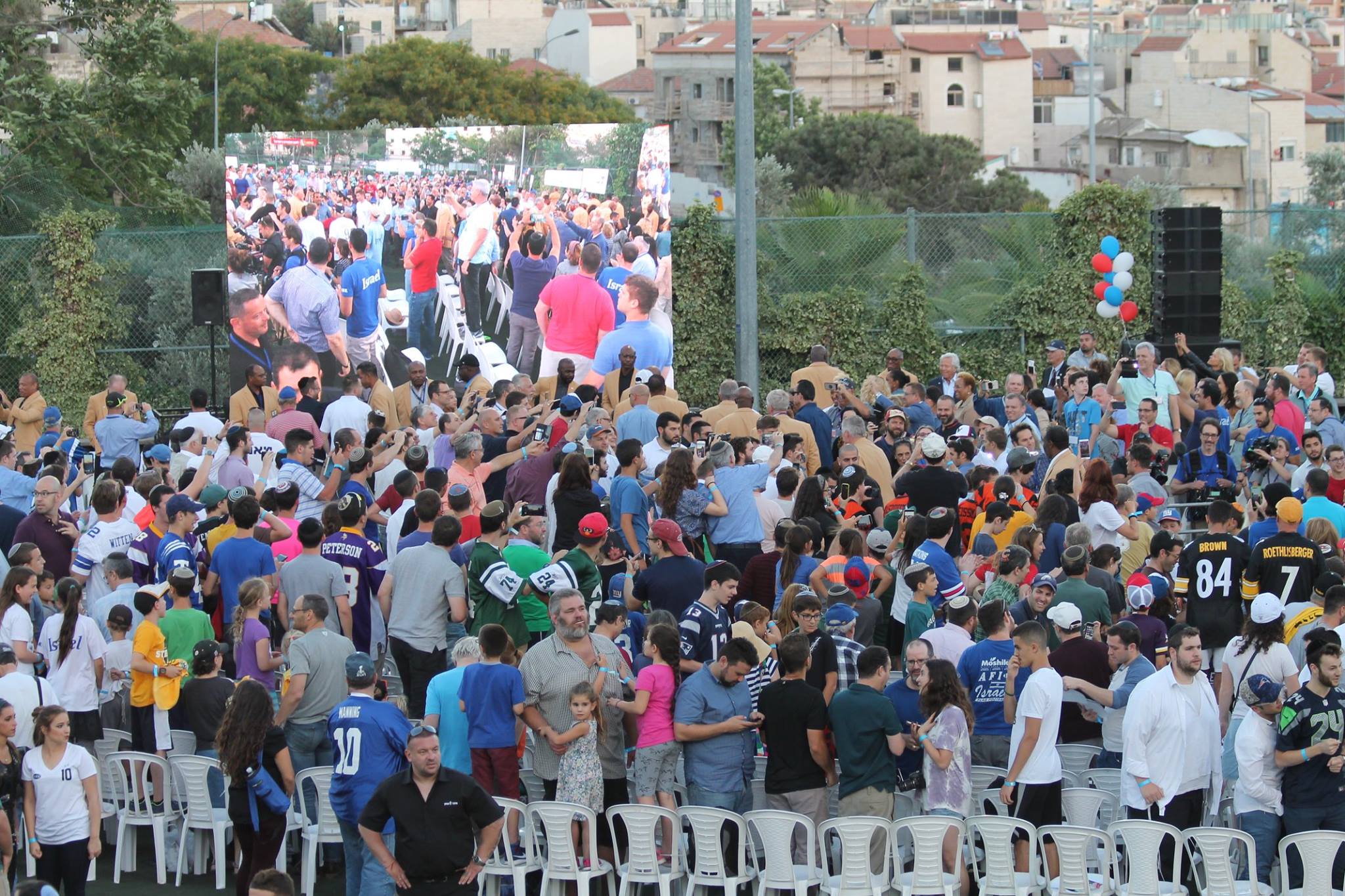 19222775_945800108893686_5965291536104841381_o